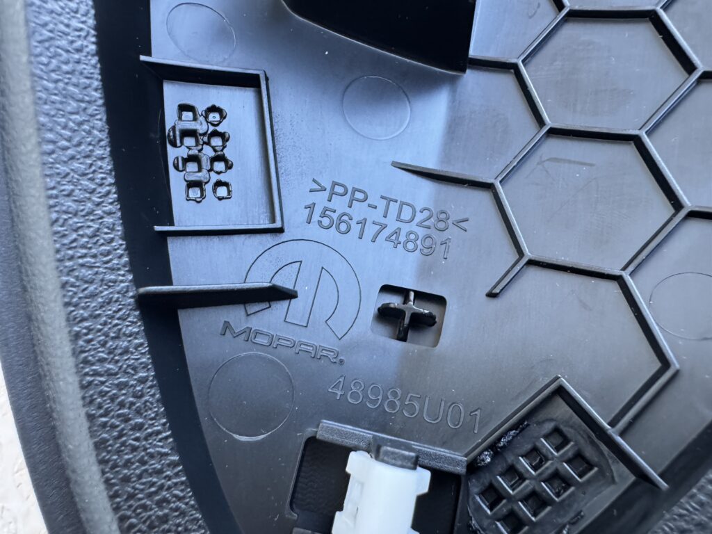 アルファロメオ・ジュニアとアバルトの新製品開発 UNLIMITED