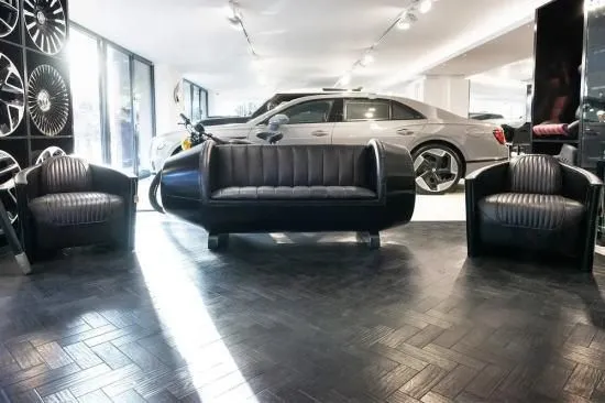 チェルシー・トラック・カンパニー　ヴィンテージカー インスパイアードチェア／ステルスブラック　UNLIMITED Kahn 正規販売店
